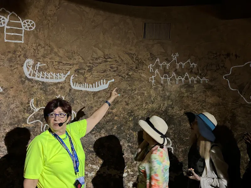 Tour group using an Israstar radioguide